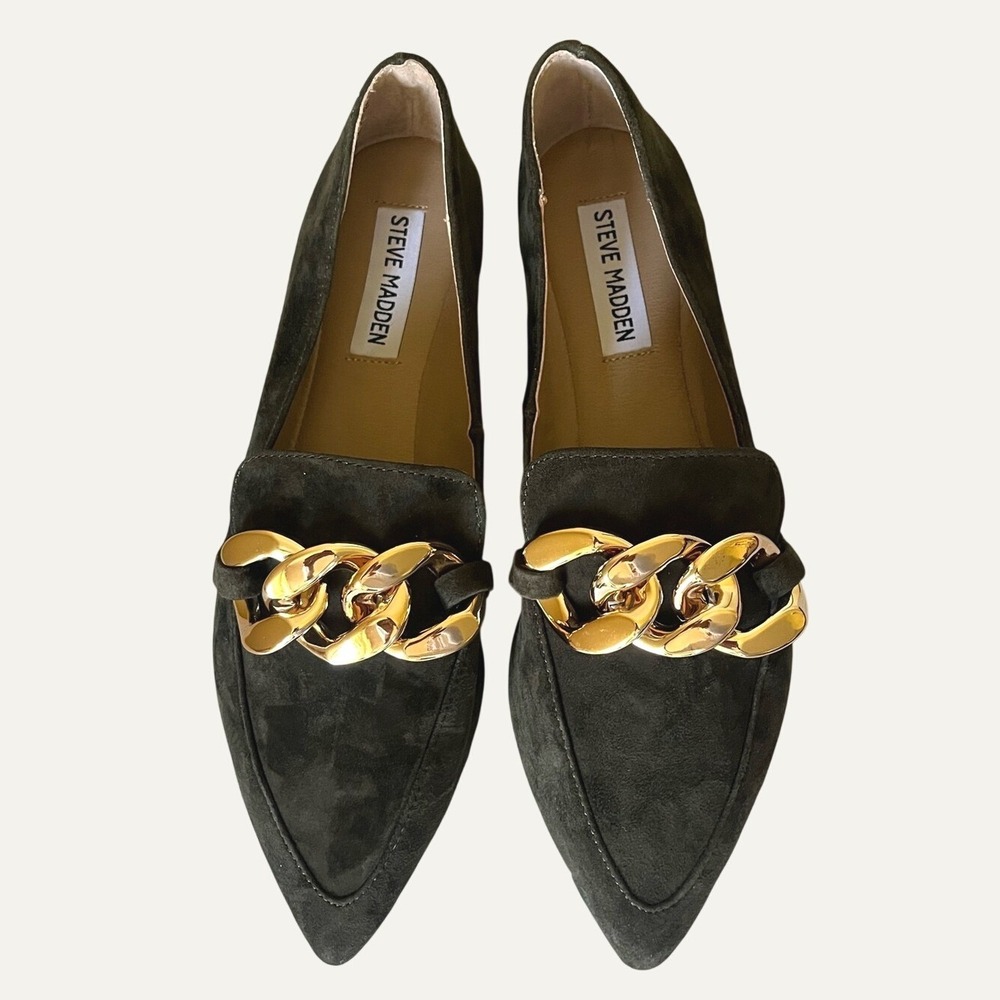 Steve Madden Famed Loafers 7.5 Olive Green Suede Gold Chain Pointed Toe Flats